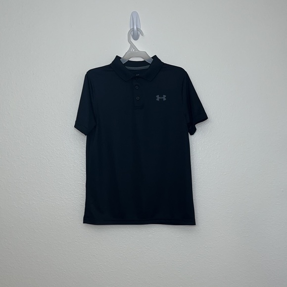 Under Armour HeatGear Loose Youth Medium Black performance Polo - Picture 2 of 7